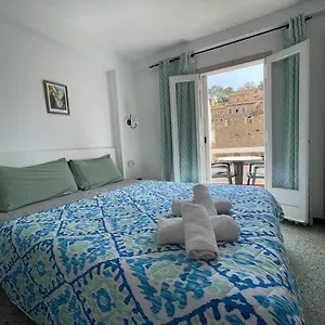 P&r Hostals Maria Rosa Maison d'hôtes